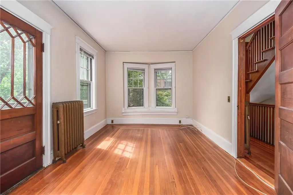 78 80 Grotto Avenue Providence RI 02906