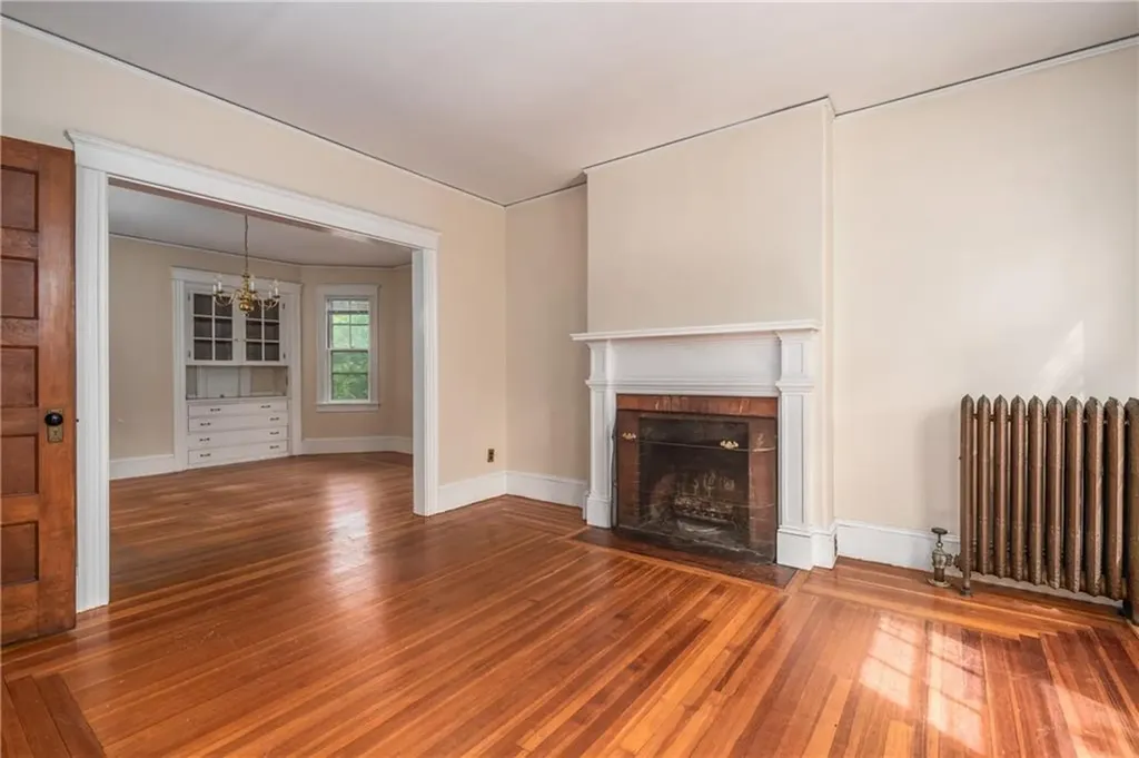 78 80 Grotto Avenue Providence RI 02906