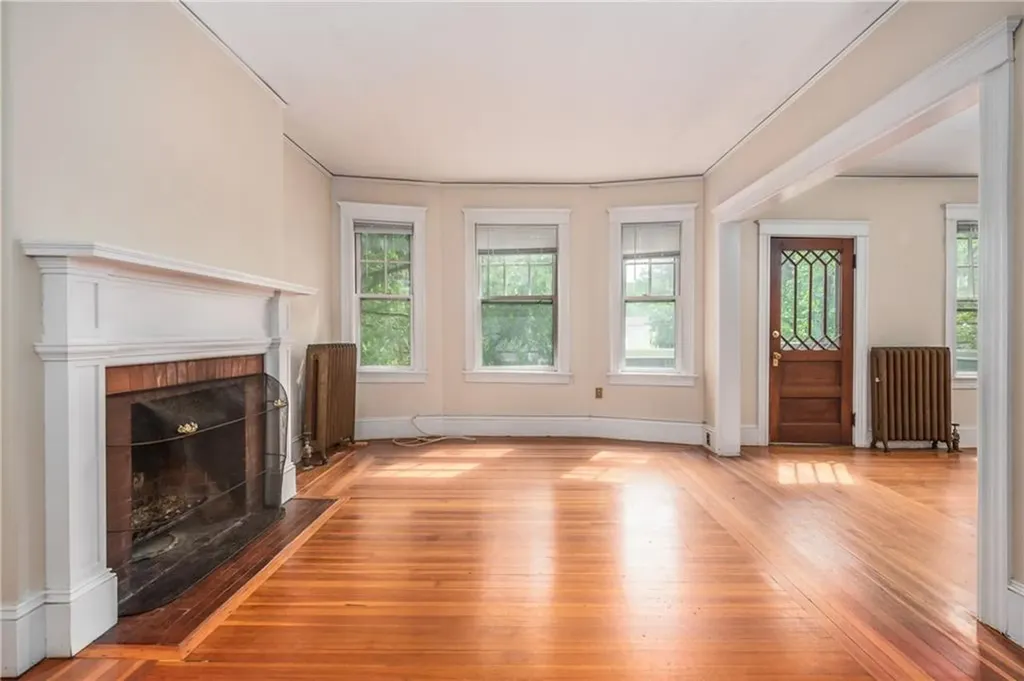 78 80 Grotto Avenue Providence RI 02906