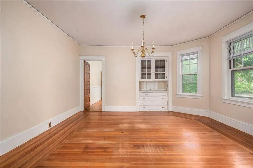 78 80 Grotto Avenue Providence RI 02906