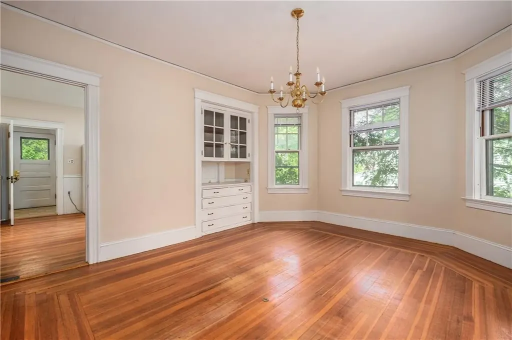 78 80 Grotto Avenue Providence RI 02906