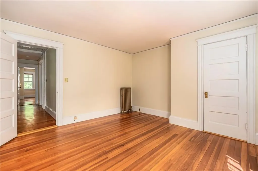 78 80 Grotto Avenue Providence RI 02906