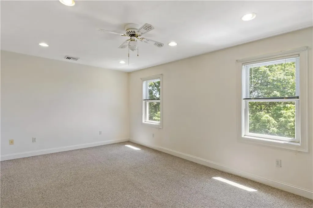 41 Charles Drive Tiverton RI 02878