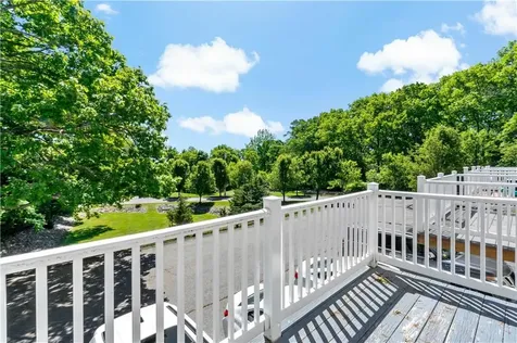 41 Charles Drive Tiverton RI 02878