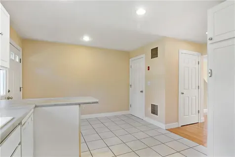 41 Charles Drive Tiverton RI 02878