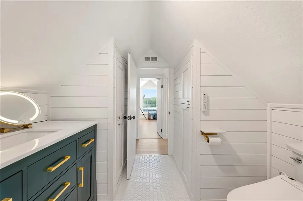 331 Williams Street Providence RI 02906