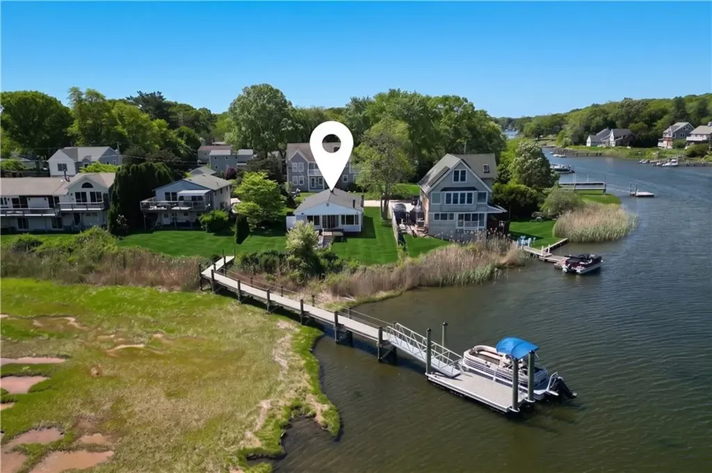 151 Conanicus Road Narragansett RI 02882