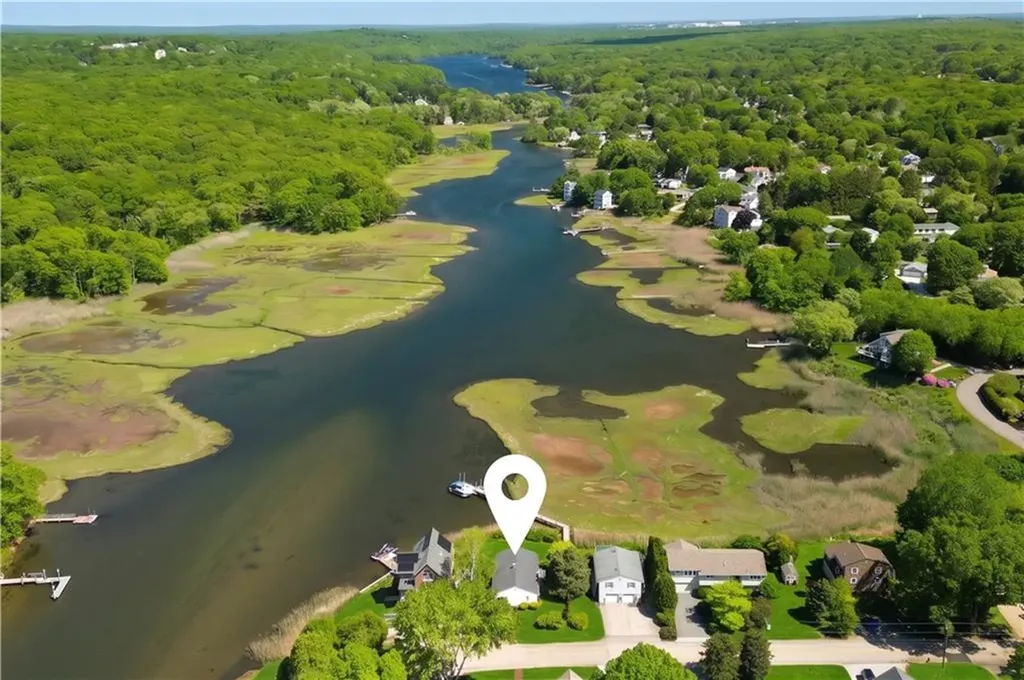 151 Conanicus Road Narragansett RI 02882