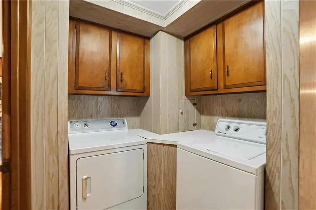 14 Cardinal Road Cranston RI 02921