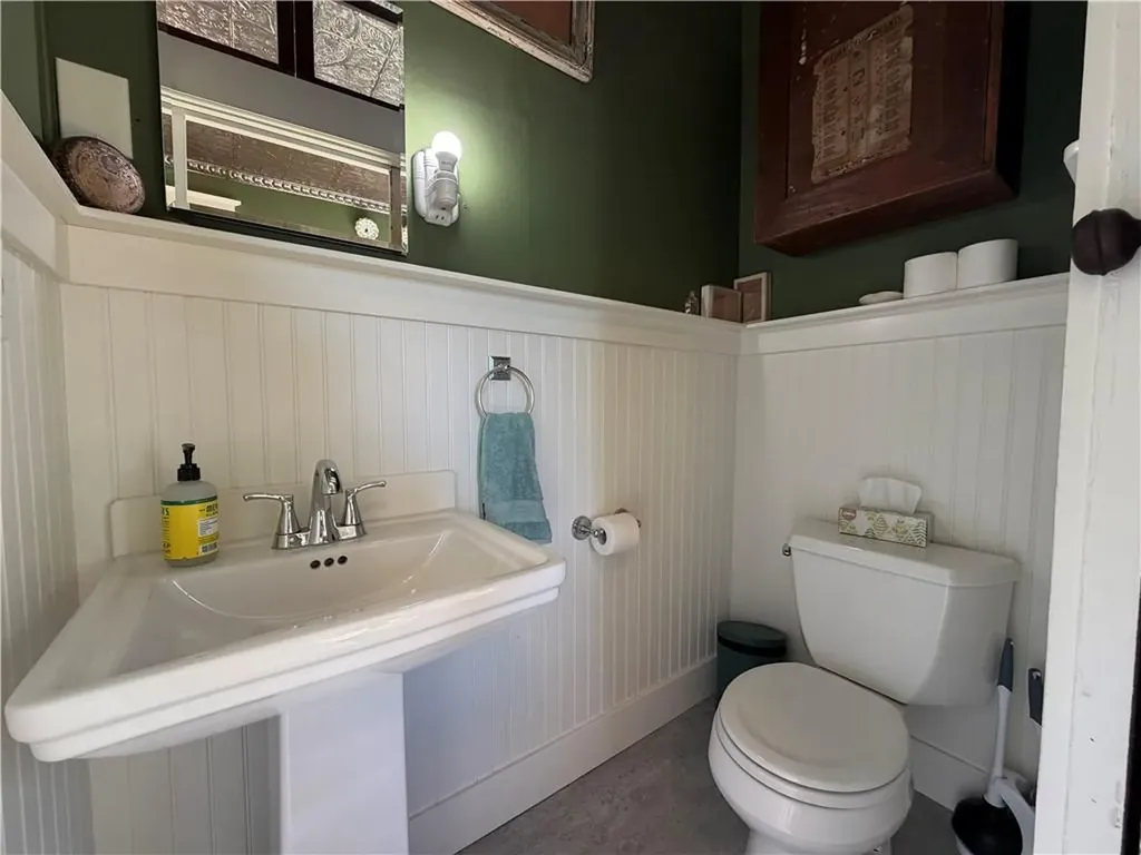 67 Granite Street Westerly RI 02891