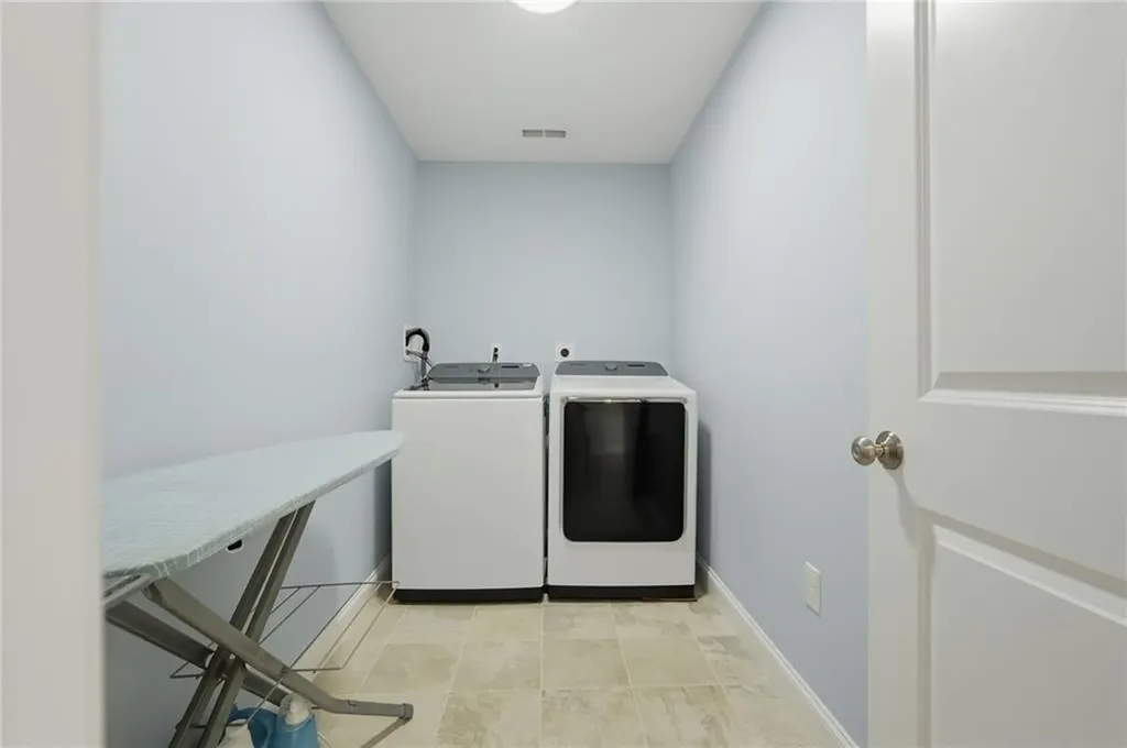 12 Hidden Hills Drive Seekonk MA 02771