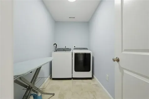 12 Hidden Hills Drive Seekonk MA 02771