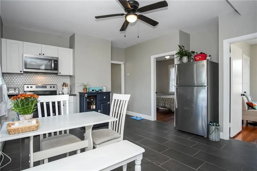 61 Emanuel Street North Providence RI 02911