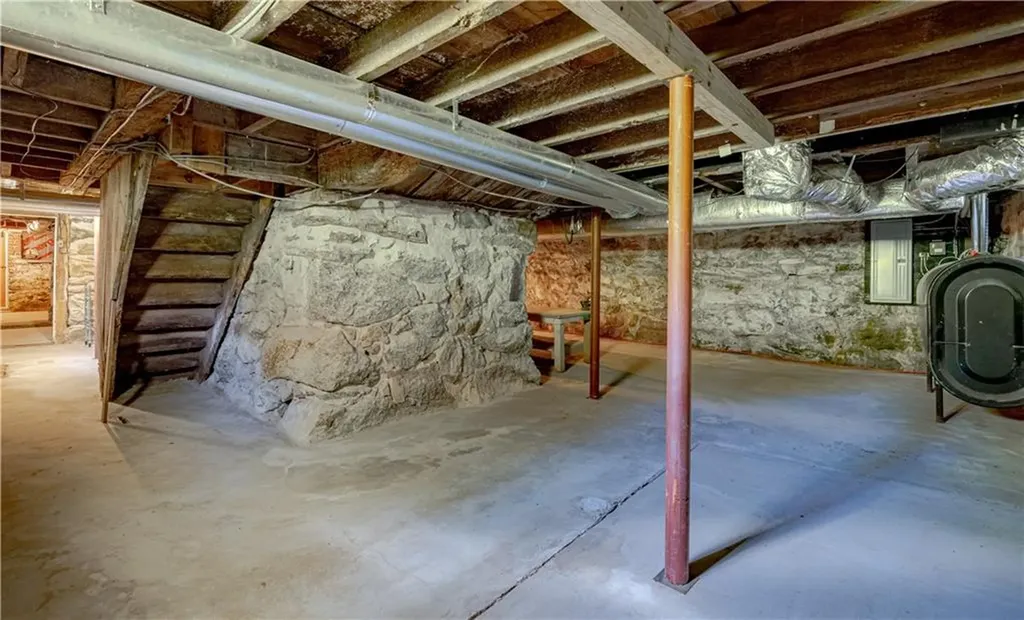 123 Foster Center Road Foster RI 02825