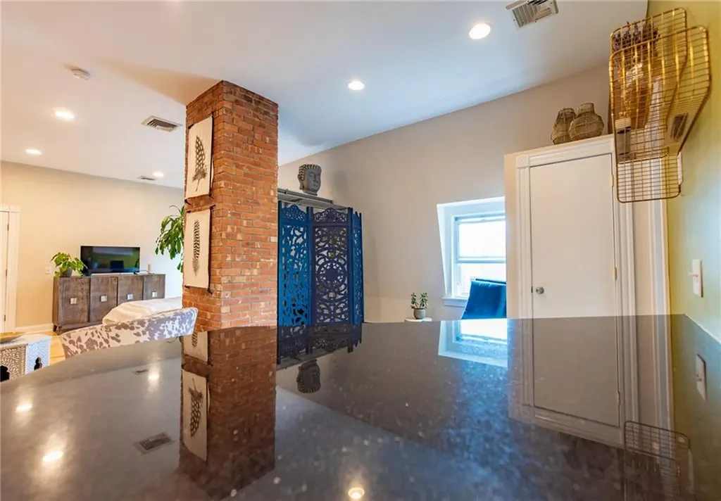 1403 Westminster Street Providence RI 02909