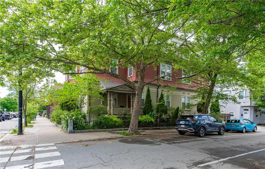 1403 Westminster Street Providence RI 02909