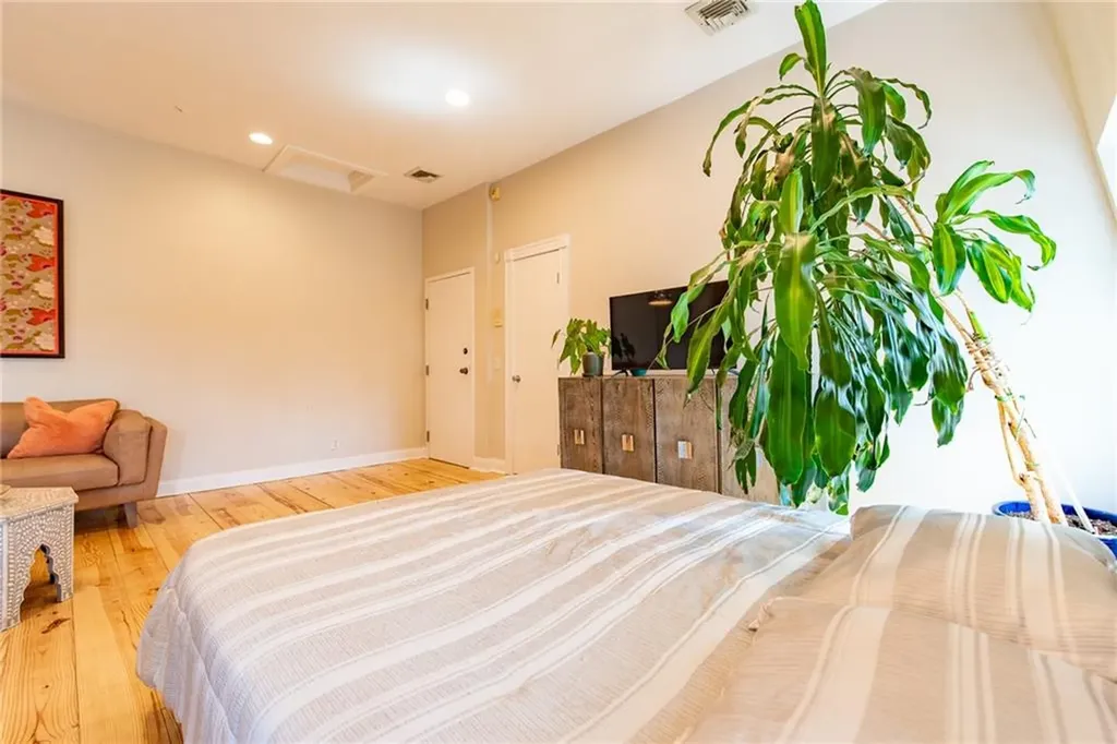 1403 Westminster Street Providence RI 02909