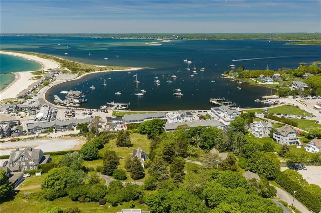 8 Chapel Place Westerly RI 02891