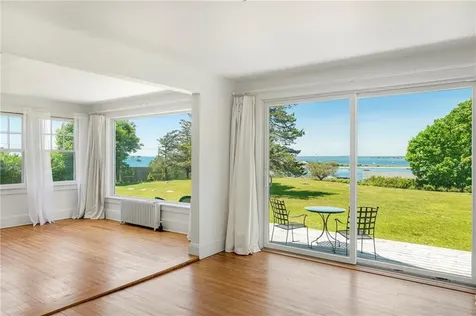 8 Chapel Place Westerly RI 02891