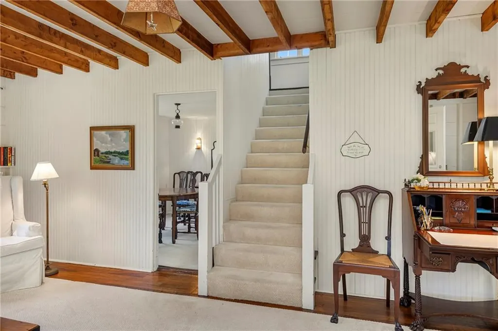 6 Chapel Place Westerly RI 02891