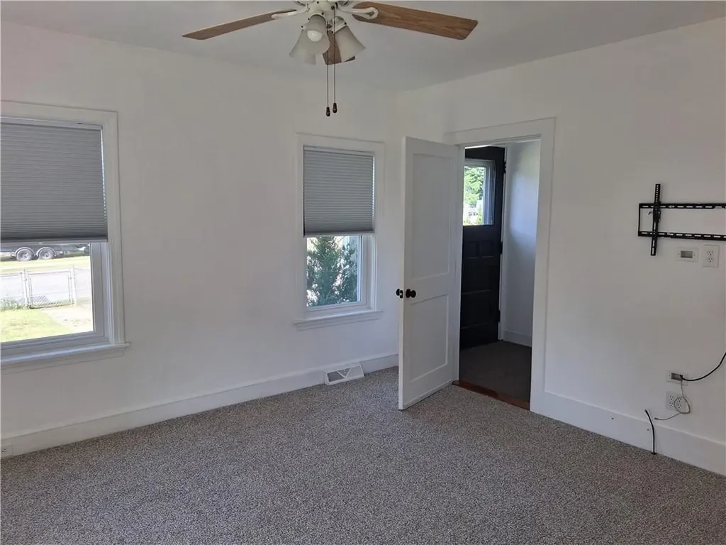 103 Roger Williams Avenue East Providence RI 02916