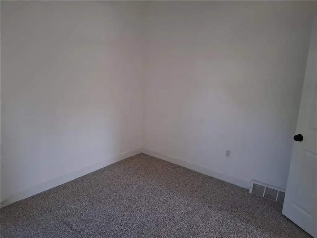 103 Roger Williams Avenue East Providence RI 02916