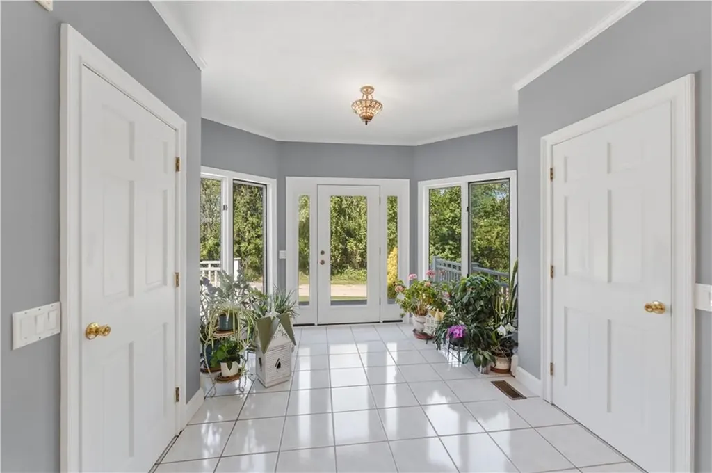 38 Gondola Avenue Jamestown RI 02835