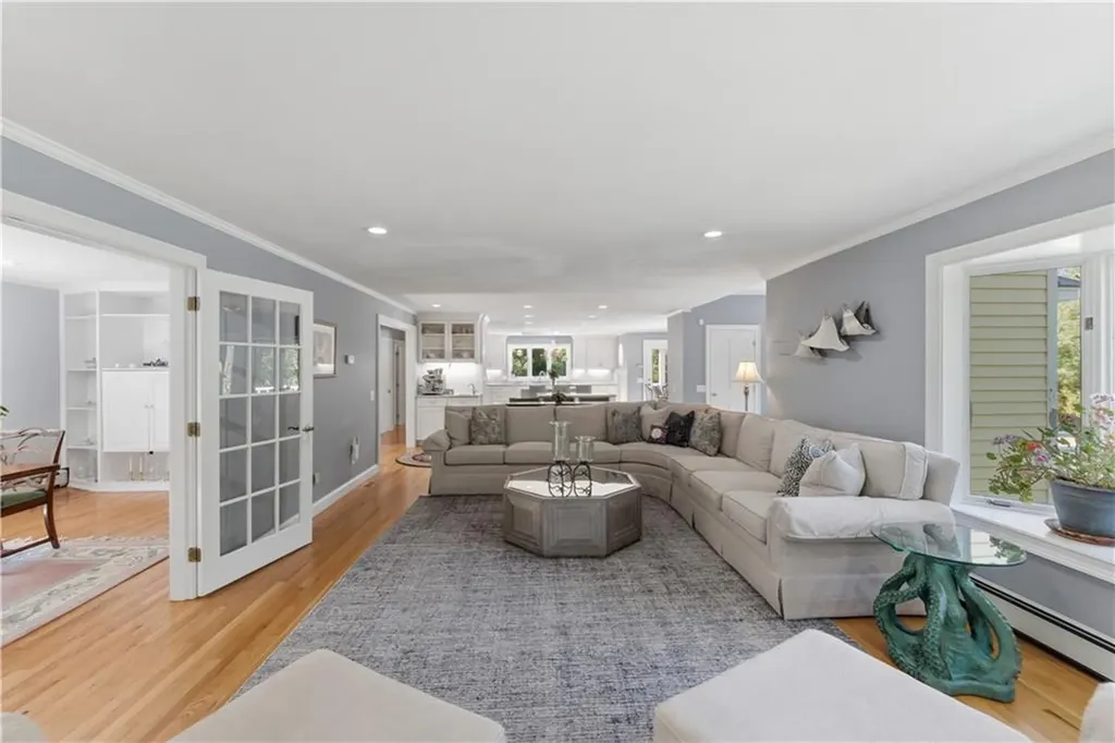 38 Gondola Avenue Jamestown RI 02835