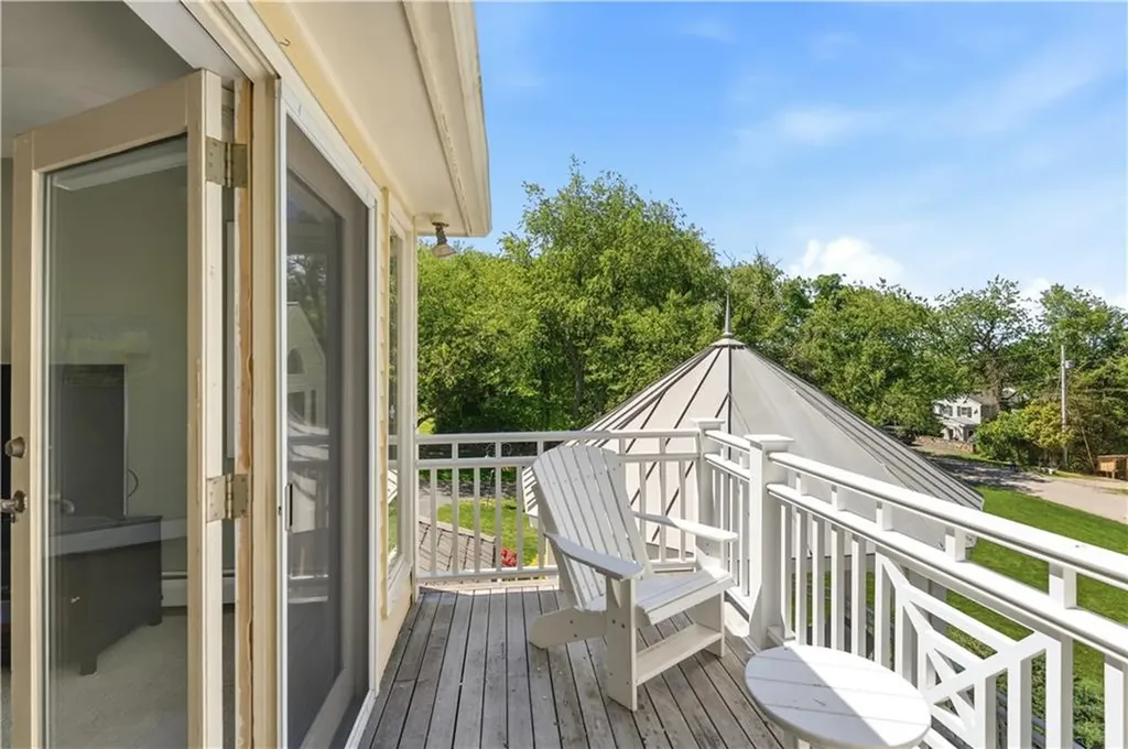38 Gondola Avenue Jamestown RI 02835