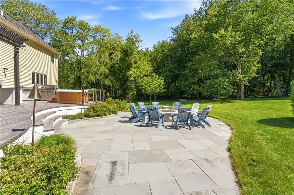 38 Gondola Avenue Jamestown RI 02835