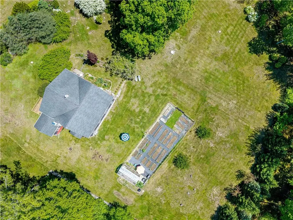 121 123 Foster Center Road Foster RI 02825