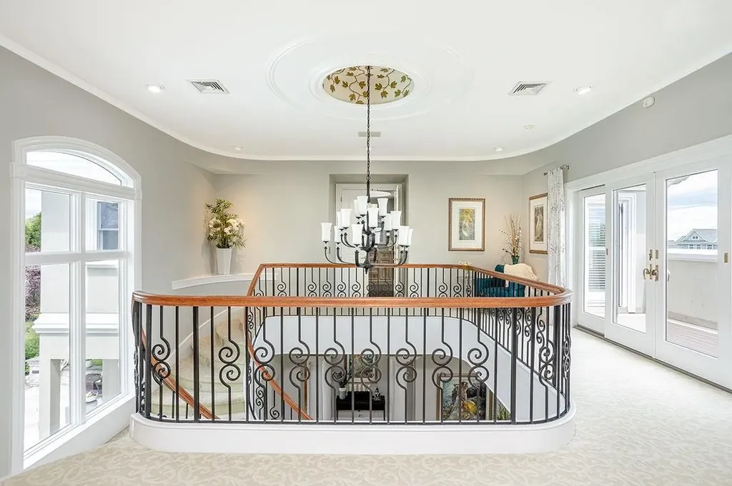 126 Cliff Drive Narragansett RI 02882