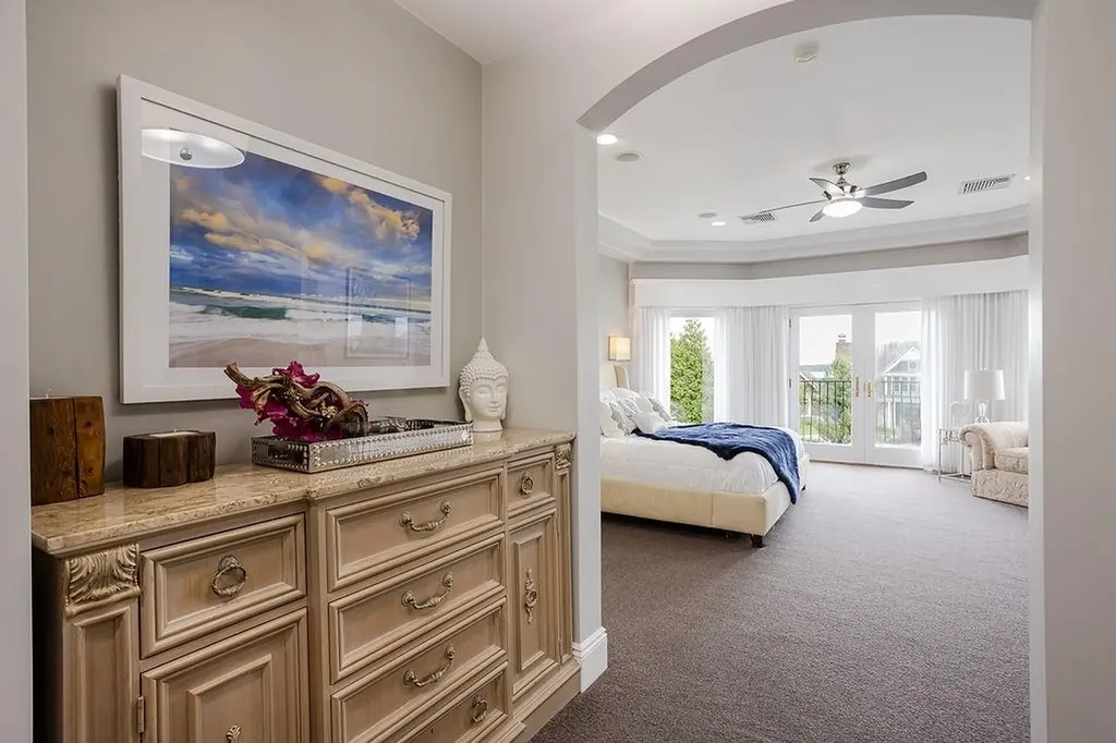 126 Cliff Drive Narragansett RI 02882