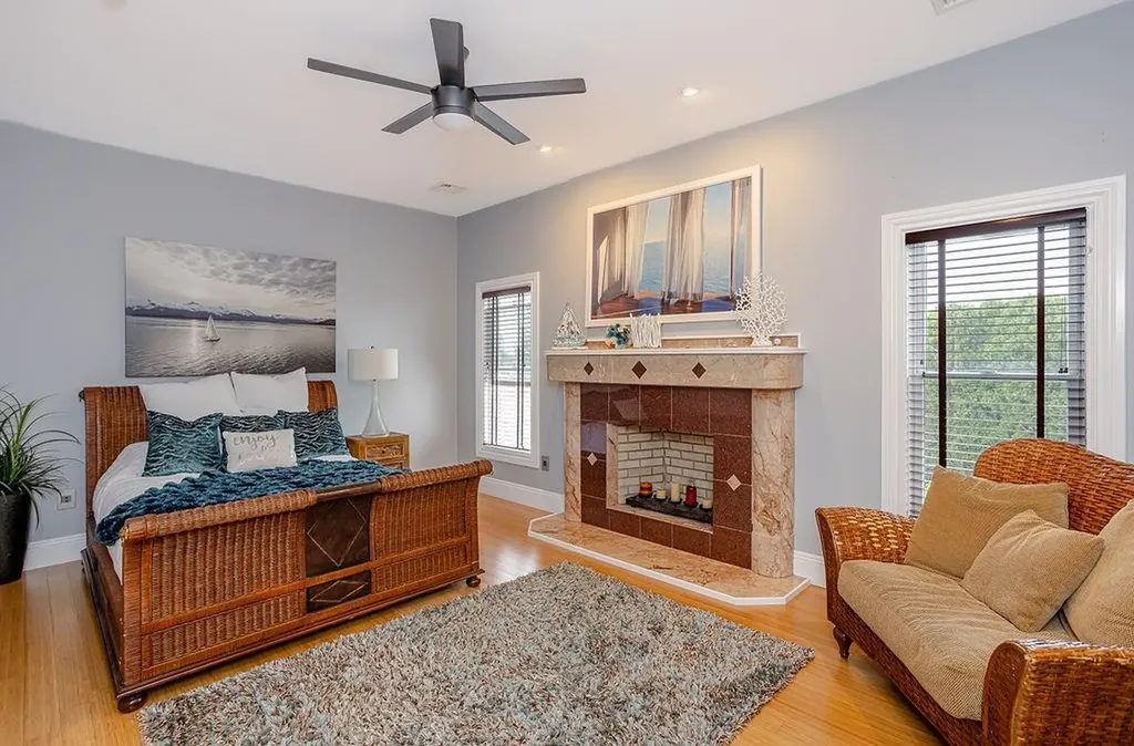 126 Cliff Drive Narragansett RI 02882