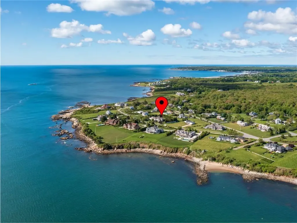 126 Cliff Drive Narragansett RI 02882