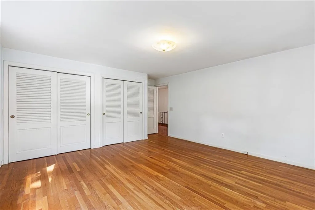 28 Lakeside Drive Narragansett RI 02882