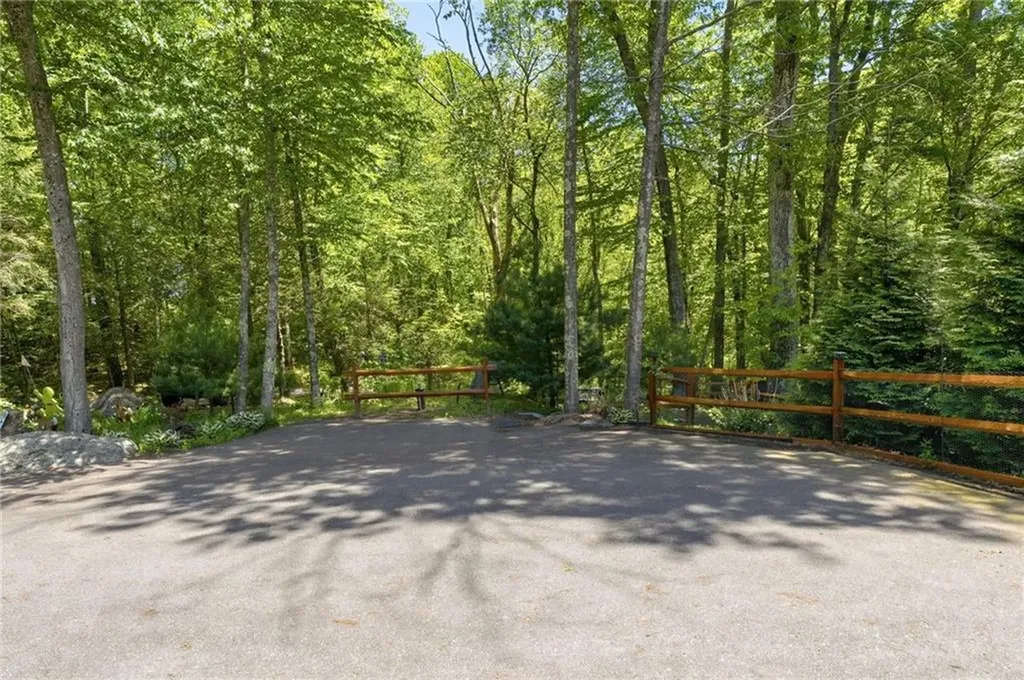 193 Lake Washington Drive Glocester RI 02814