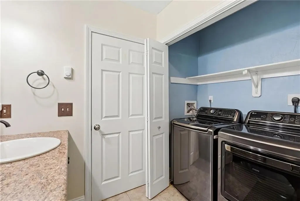 193 Lake Washington Drive Glocester RI 02814