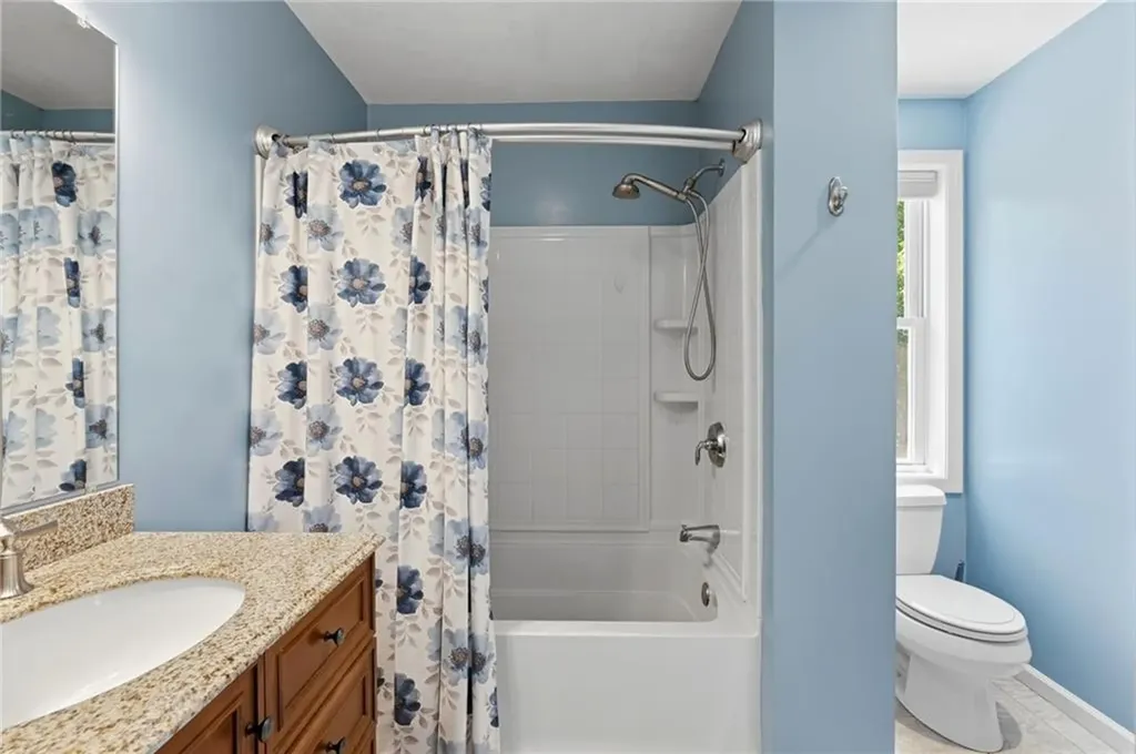 193 Lake Washington Drive Glocester RI 02814