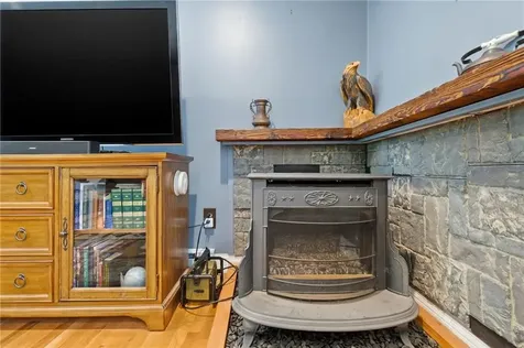 193 Lake Washington Drive Glocester RI 02814