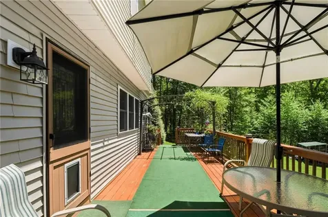 193 Lake Washington Drive Glocester RI 02814