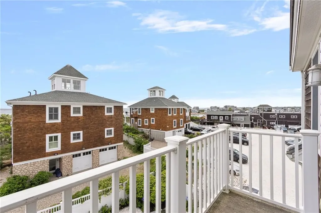 236 D Sand Hill Cove Road Narragansett RI 02882
