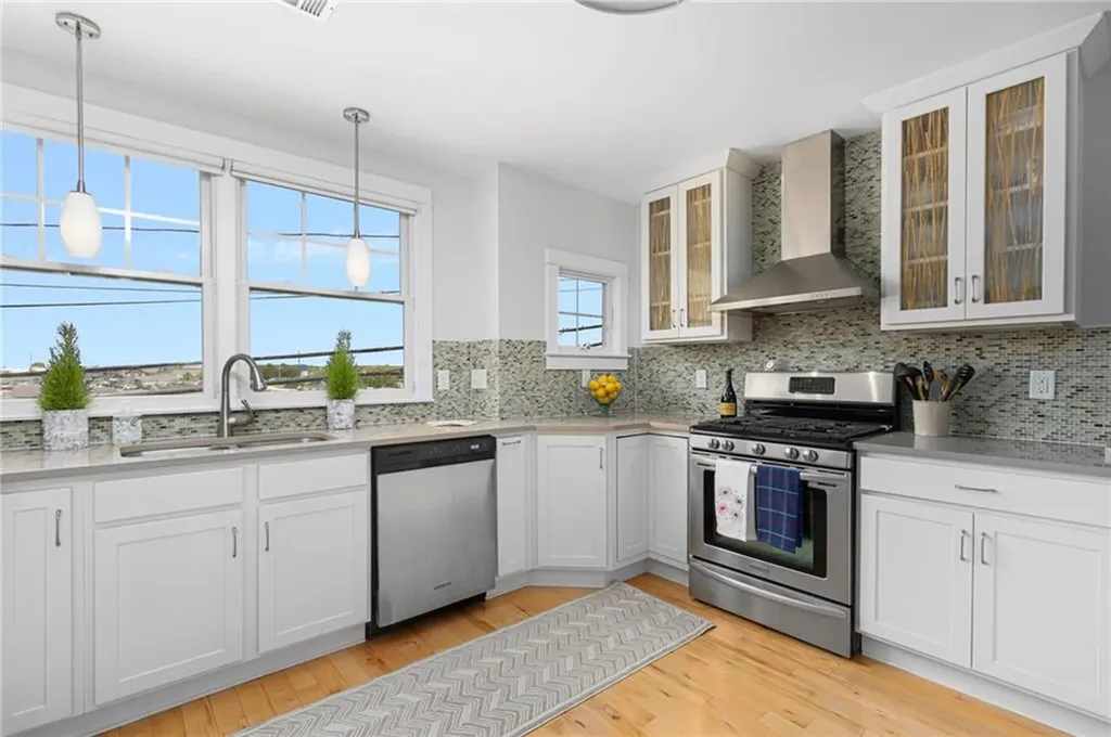 236 D Sand Hill Cove Road Narragansett RI 02882