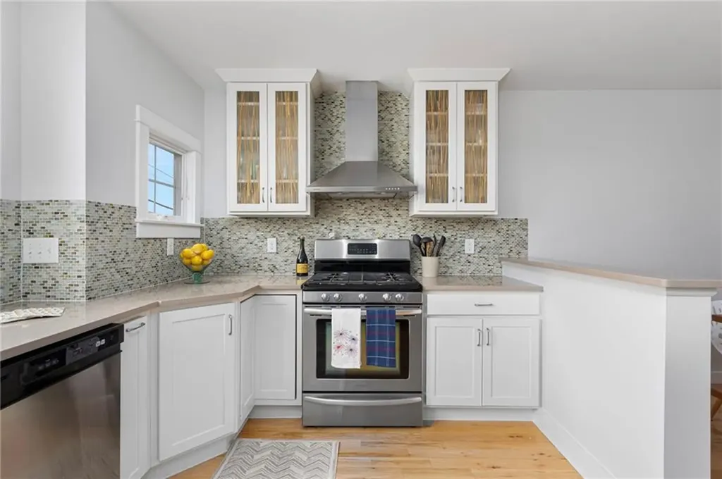 236 D Sand Hill Cove Road Narragansett RI 02882