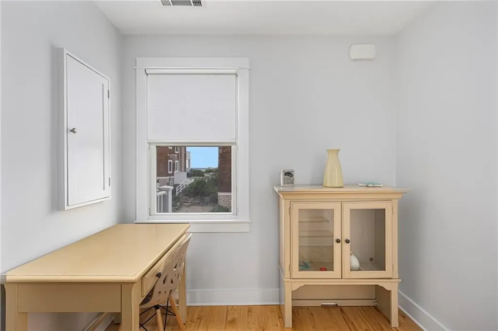 236 D Sand Hill Cove Road Narragansett RI 02882