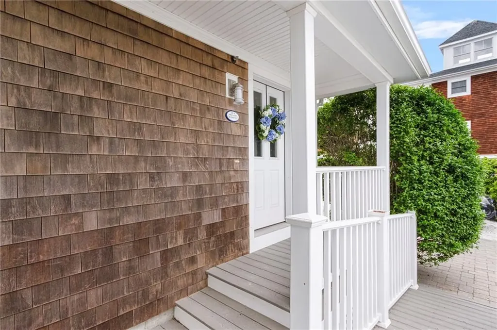 236 D Sand Hill Cove Road Narragansett RI 02882