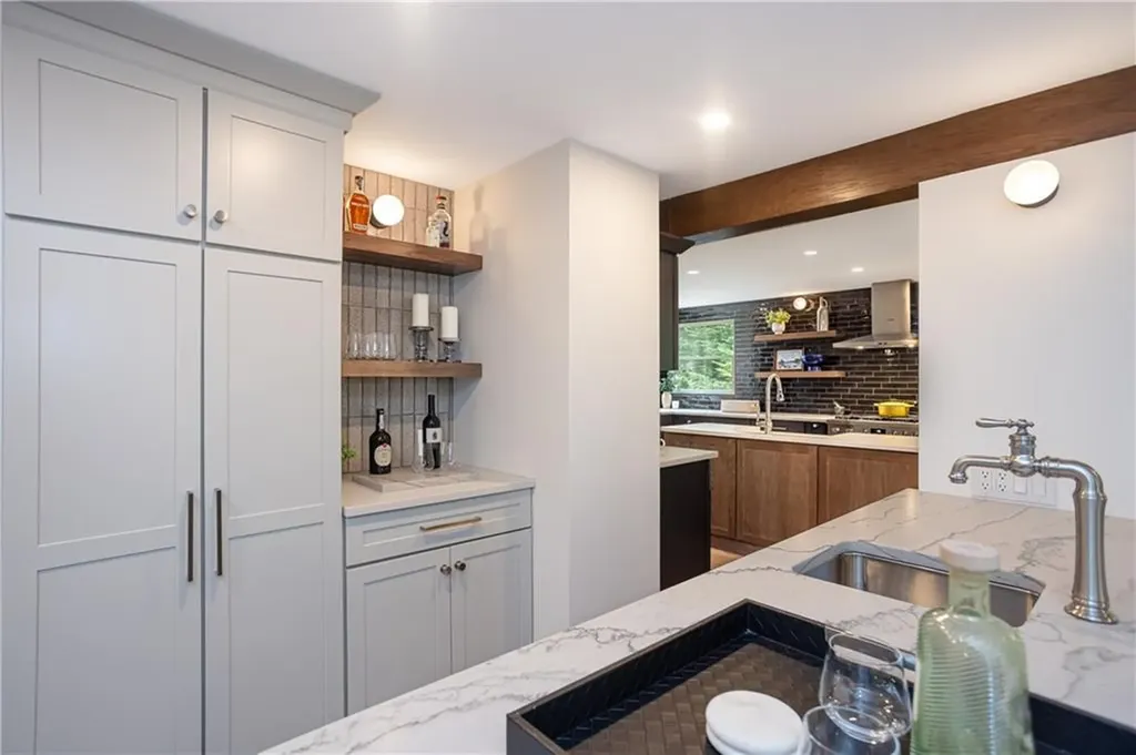 30 Standish Road Jamestown RI 02835