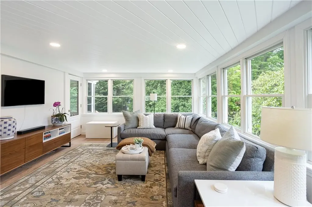 30 Standish Road Jamestown RI 02835