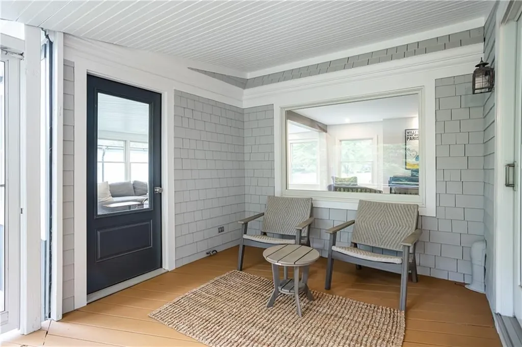 30 Standish Road Jamestown RI 02835