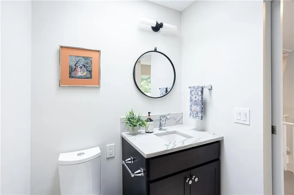 30 Standish Road Jamestown RI 02835
